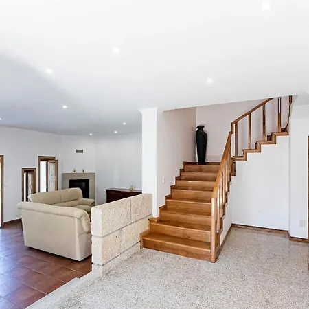 By Lovelystay Holiday home Mindelo