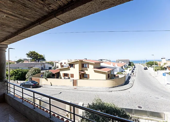 Hébergement de vacances By Lovelystay *